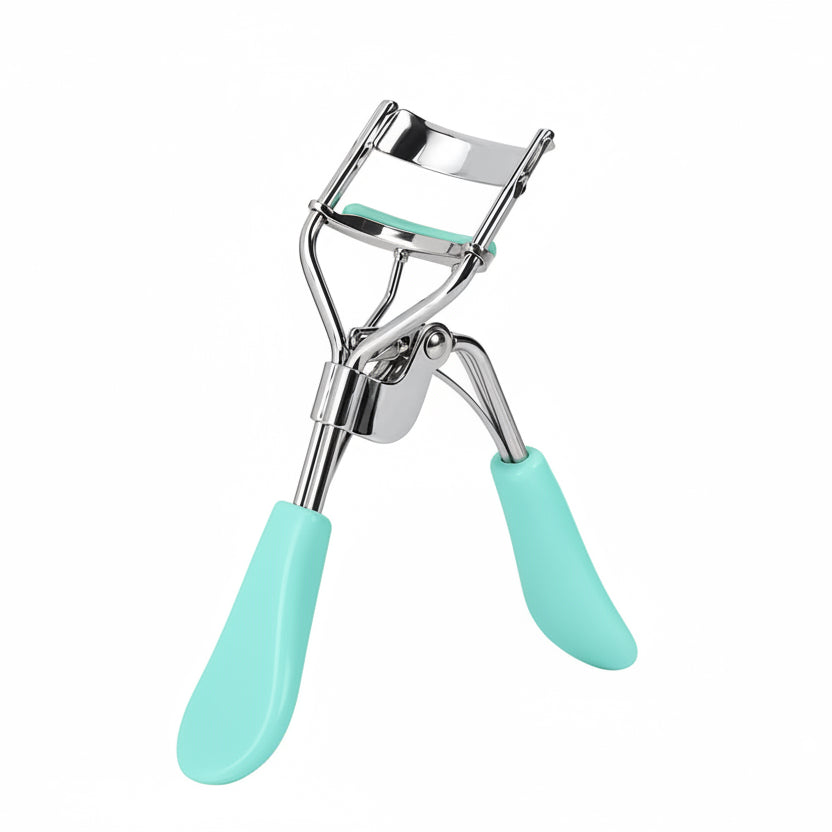 Eyelash curler with turquoise handles on a white background